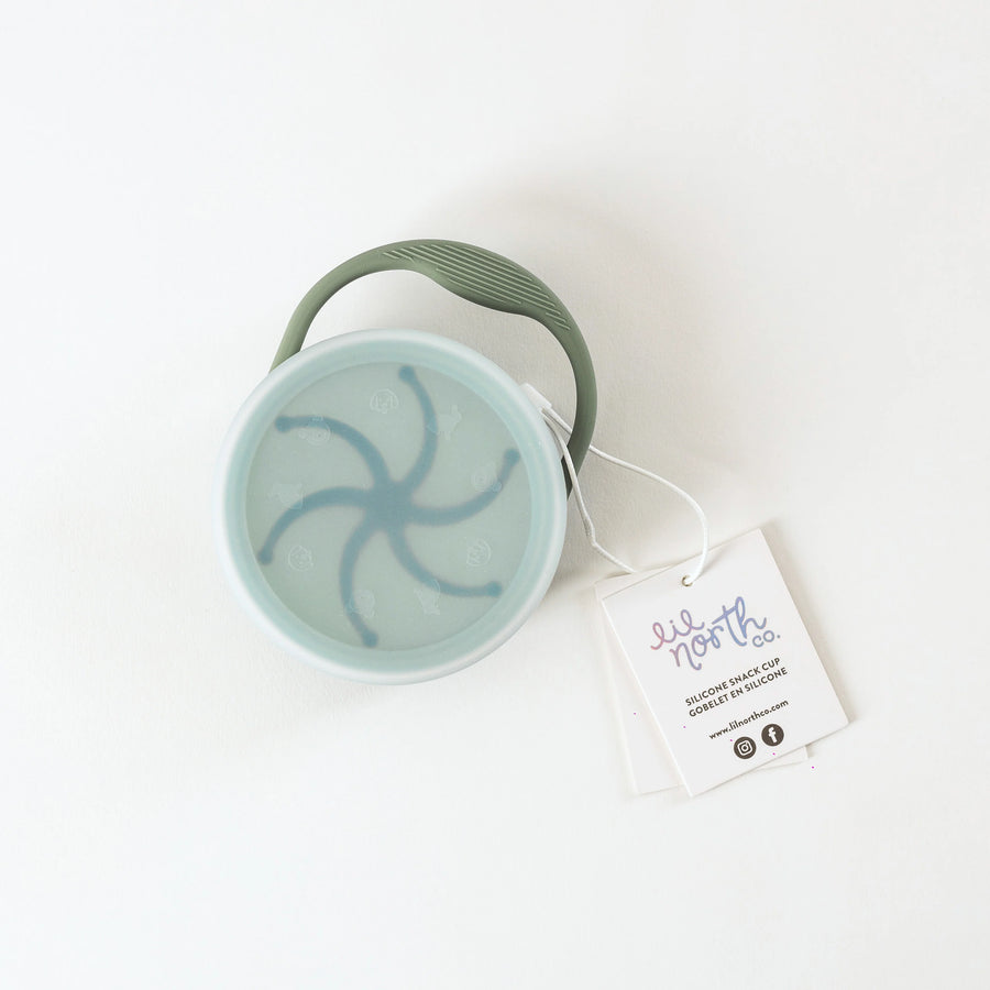 Lil North Co. | Lidded Silicone Snack Cup - Sage