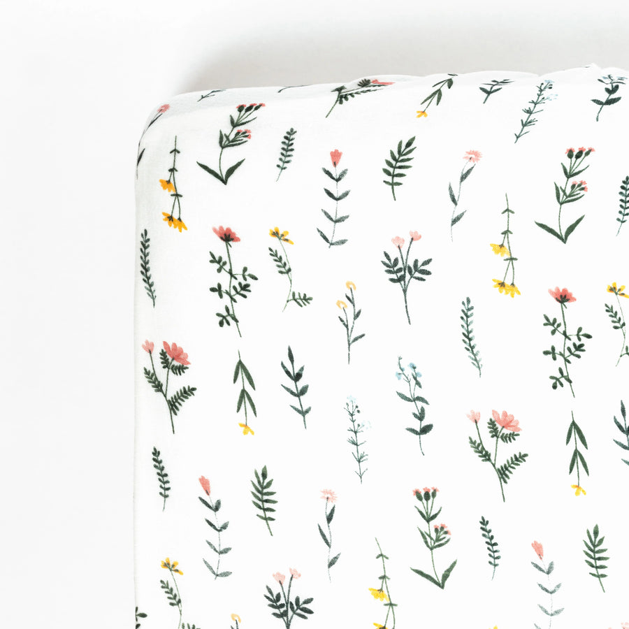 Lil North Co. | Muslin Crib Sheet - Boho Wildflower