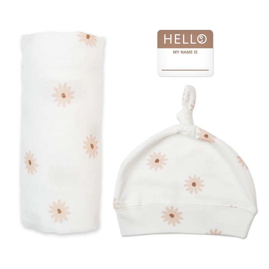 Lulujo | Hello World Newborn Set - Daisies