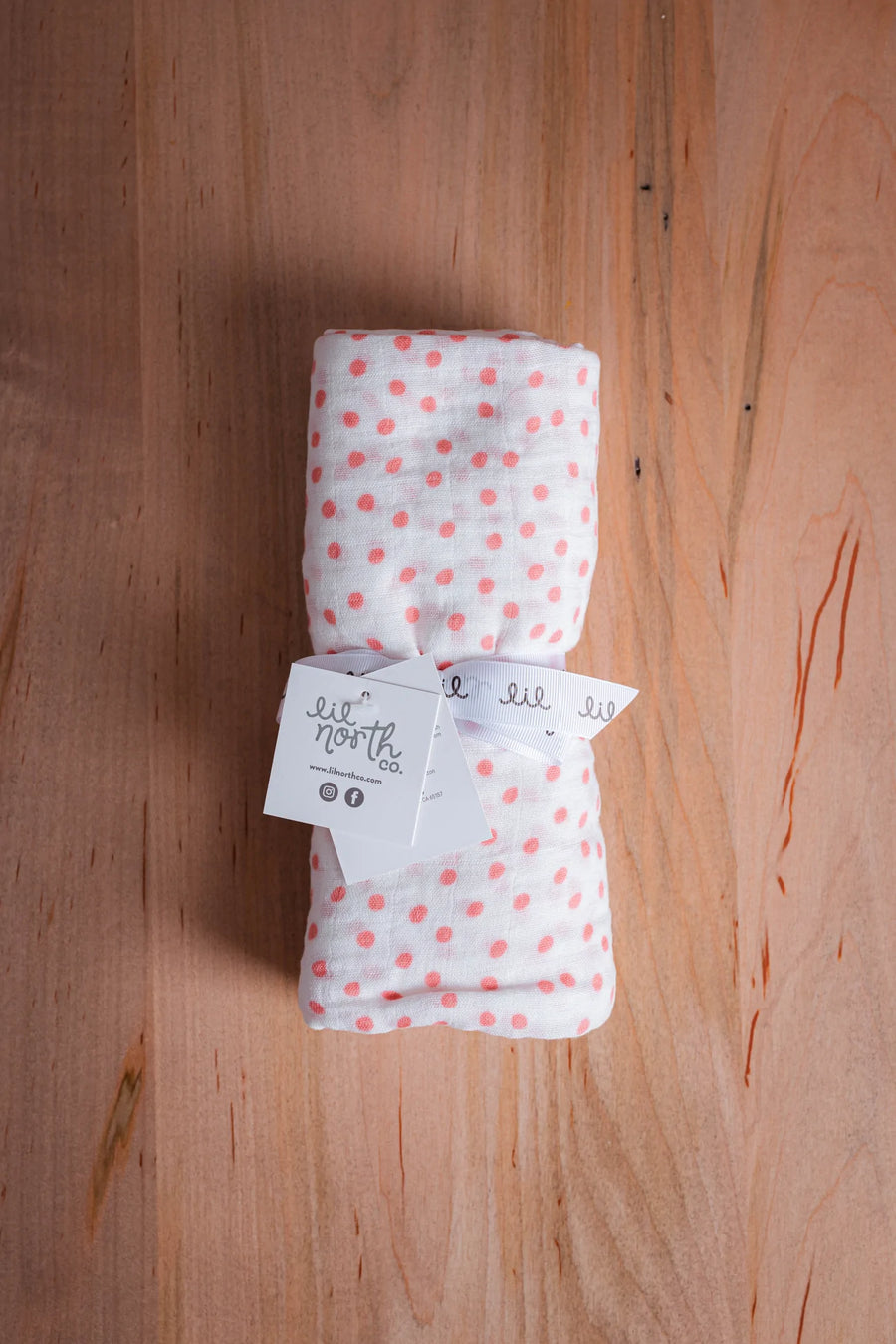 Lil North Co. | Muslin Swaddle Blanket - Blush Dots